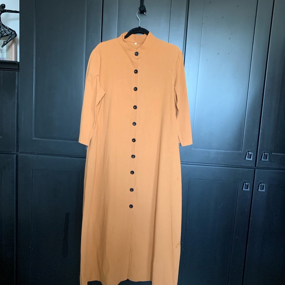 Amber Botton Down Maxi Dress with 3/4 Sleeves and Mock Neck L